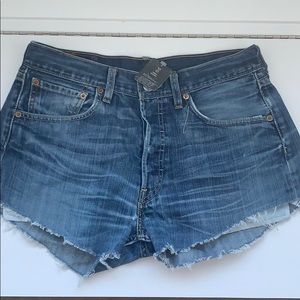 Levi Jean shorts 501